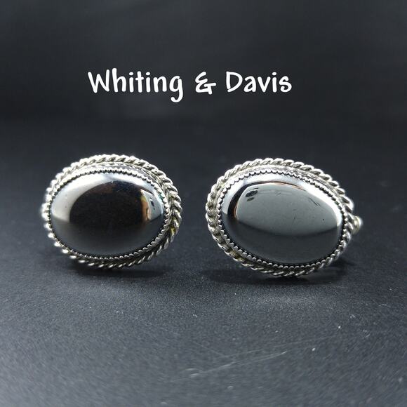 Vintage Whiting & Davis Hematite Earrings, Rhodium Plated - Picture 8 of 10